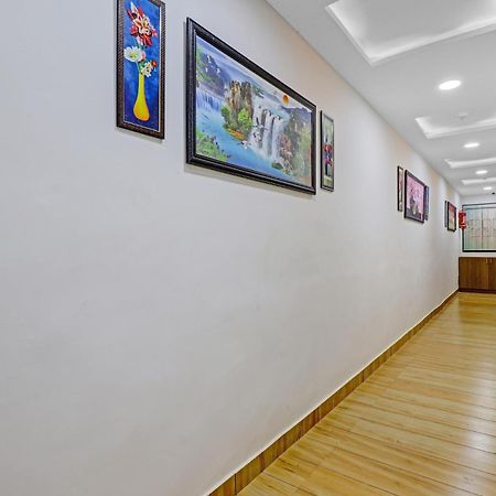 Hotel O R S Palace Ahmedabad Exterior foto